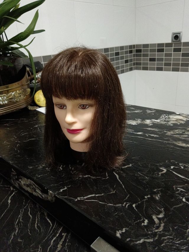 Muñeca maniquí cabello natural