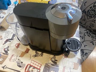 Cafetera nespresso vertuo