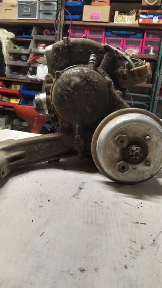 Motor vespa 150