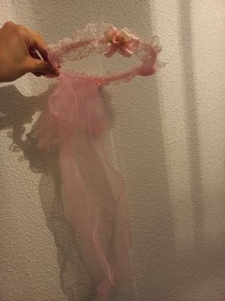 Corona con velo para niña