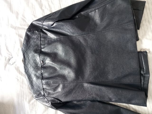Chaqueta cuero imitación