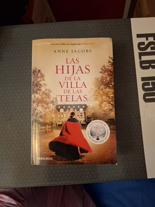Las hijas de la villa de las telas
