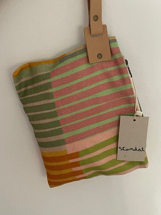 Bolso mano SKANDAL