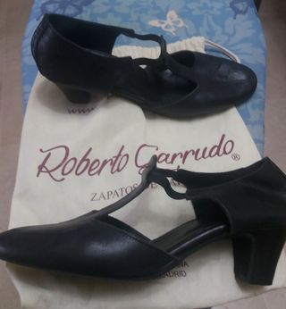 Zapatos de baile latino