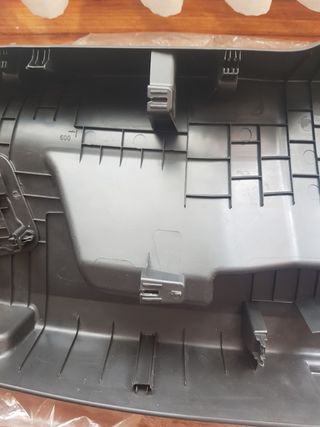 Guarnecido maletero Seat Leon mk3 5f
