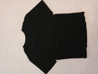 Camiseta negra perlas zara S.