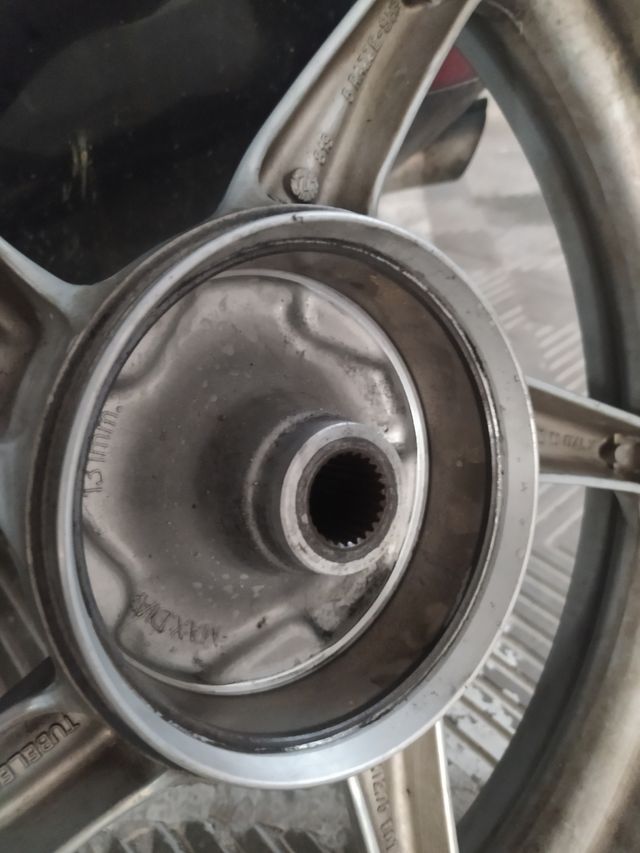 Juego de llantas Honda Sh 125i/150i