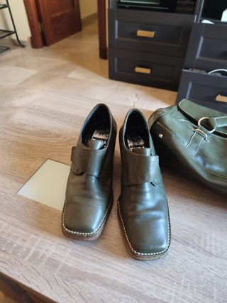 Preciosos zapatos piel auténtica