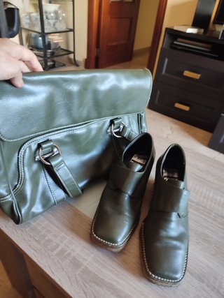 Preciosos zapatos piel auténtica