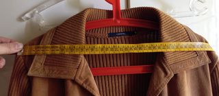 Chaqueta piel y lana Cortefiel.