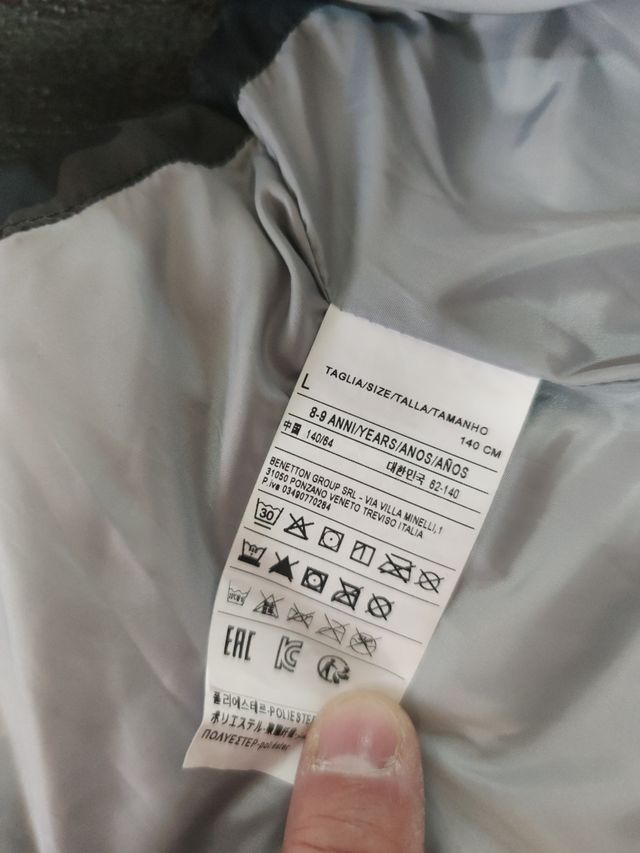 Lote Chalecos Benetton 25€