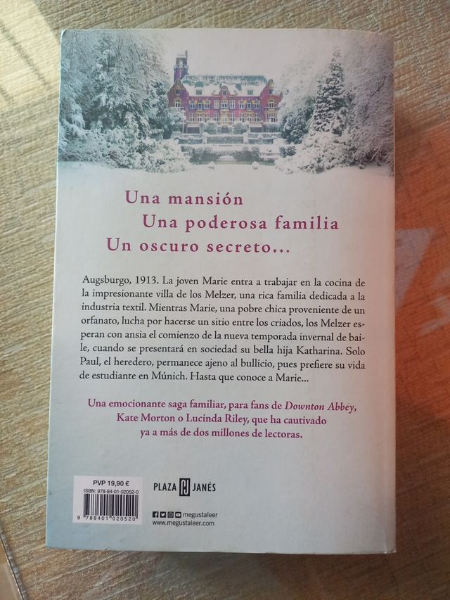La villa de las telas / The Cloth Villa (Spanish Edition)