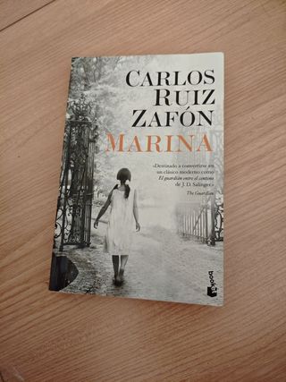Marina (Spanish Edition)