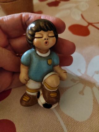 Soprammobile Thun calciatore