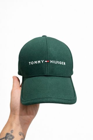 Gorra Tommy Hilfiger estilo béisbol