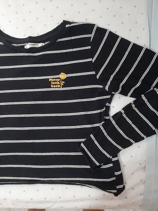 Camiseta de rayas pull and bear