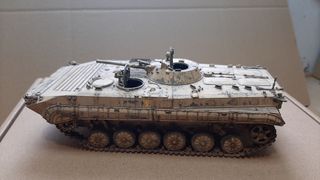 BMP-1 Trumpeter escala 1:35 montado 
