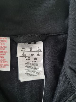 Chándal Adidas Pokémon talla 11-12