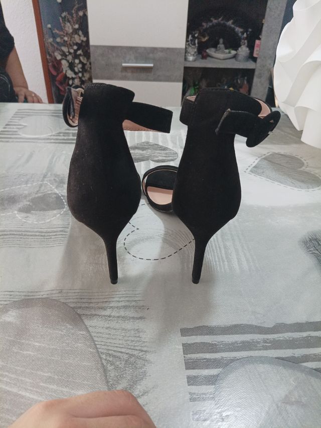 Tacones de terciopelo