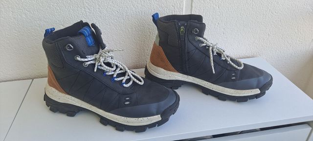 Bota impermeable número 39