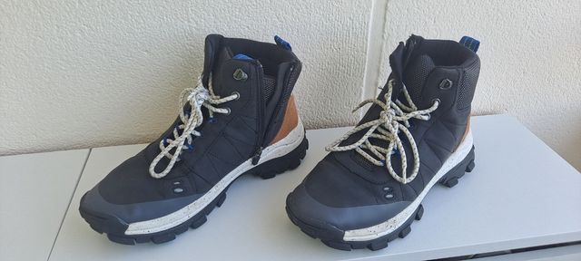 Bota impermeable número 39