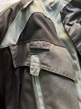 Chaqueta moto hombre