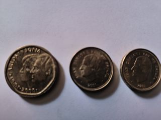 Monedas 100, 200 y 500 pesetas