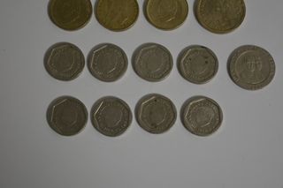 Monedas 100, 200 y 500 pesetas