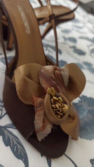 Zapatos fiesta Gloria Ortiz. T 37