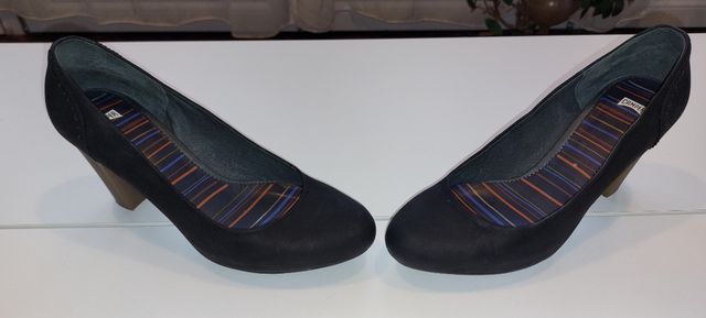 Scarpe Camper con tacchetto