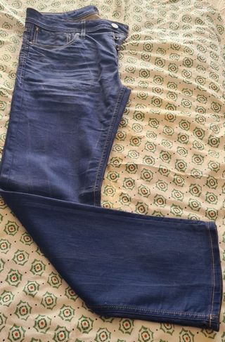 Pantalones hombre variados