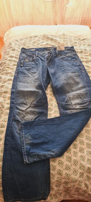 Pantalones hombre variados