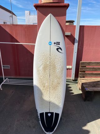 Tabla surf Ripcurl  6’3”x21”x3”+quillas+grip