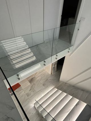 BARANDILLA DE BOTONES