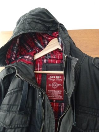 JACK & JONES 