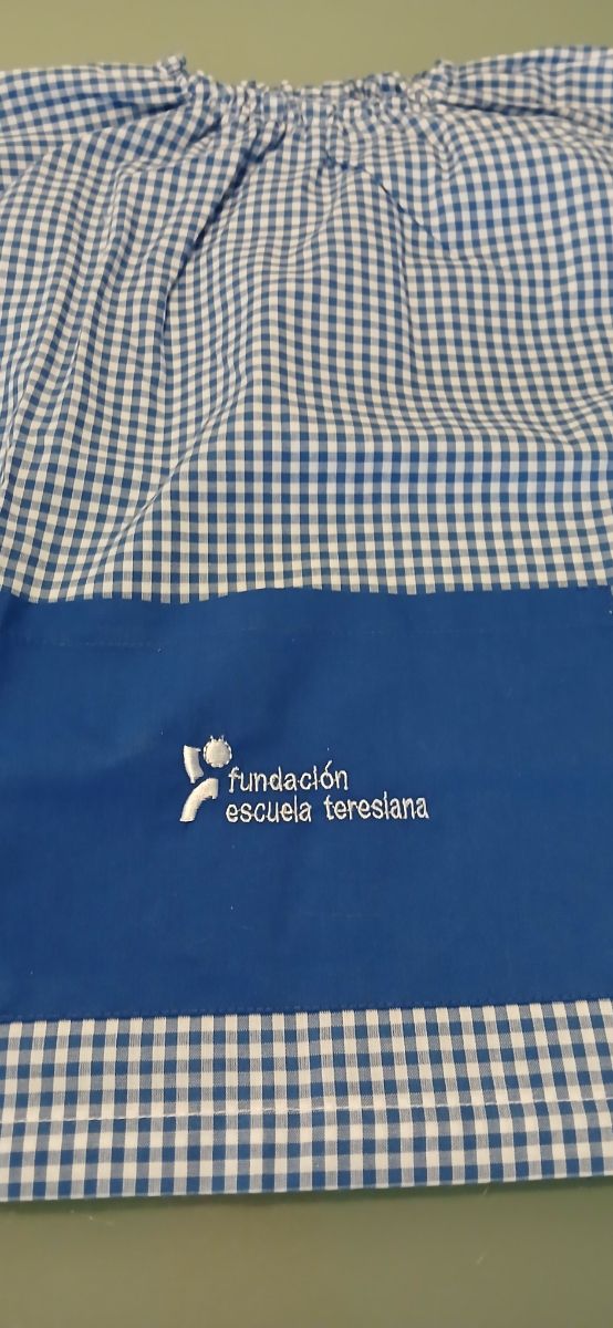 Uniforme Ludoteca Santa Teresa de Jesús
