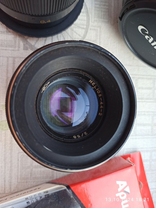 dos cámaras Canon 550d y cuatro lentes o cambio