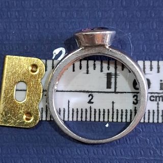 Anillo trío con piedra lila