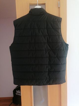 Chaleco hombre Zara