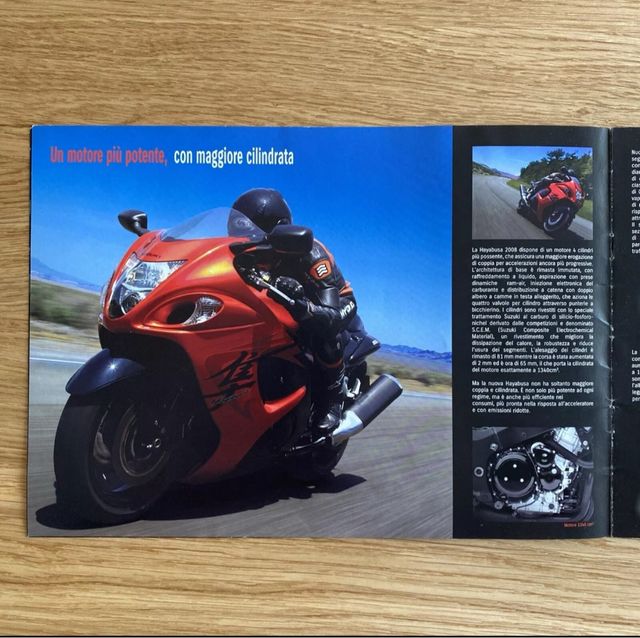 Suzuki Hayabusa GSX-R 1300 moto stradale depliant