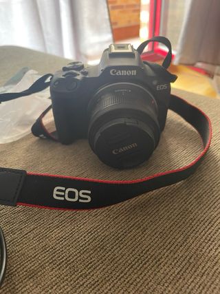Camara Evil Canon EOS R50 precio no negociable