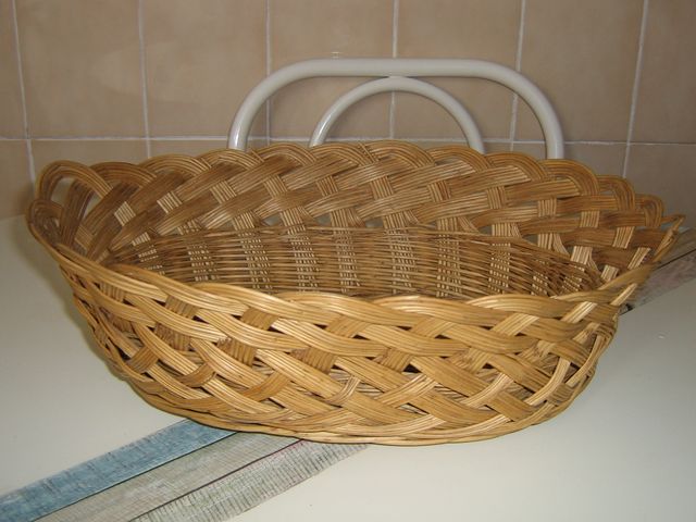 Cesto de mimbre (Albacete capital)