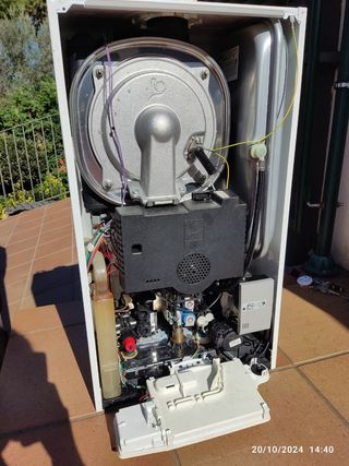 Despiece caldera BAXI Victoria Condens. Leer anunc