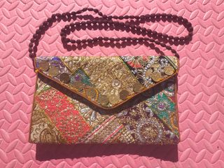 OFERTA Sara Moda Bolso dorado