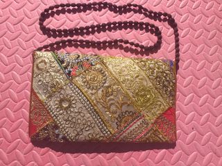 OFERTA Sara Moda Bolso dorado