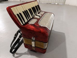 ⭐Acordeon Hohner Arietta 1M 72 bajos