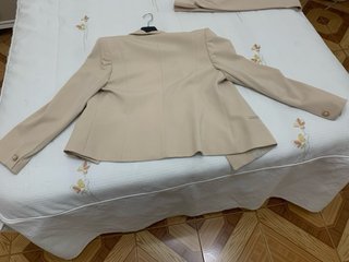 Traje de mujer