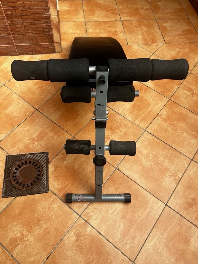 Banco abdominales inclinado