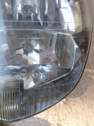 Faro Kymco delantero 