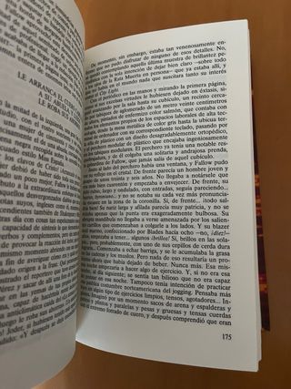 LIBRO “LA HOGUERA DE LAS VANIDADES”